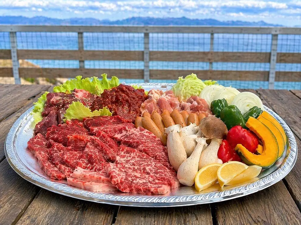 お肉・野菜・焼きそばまで一通り全て用意するので、本当に手ぶらで来ていただけます。